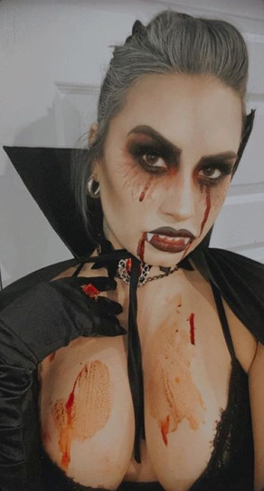 demi lovato vampire halloween costume