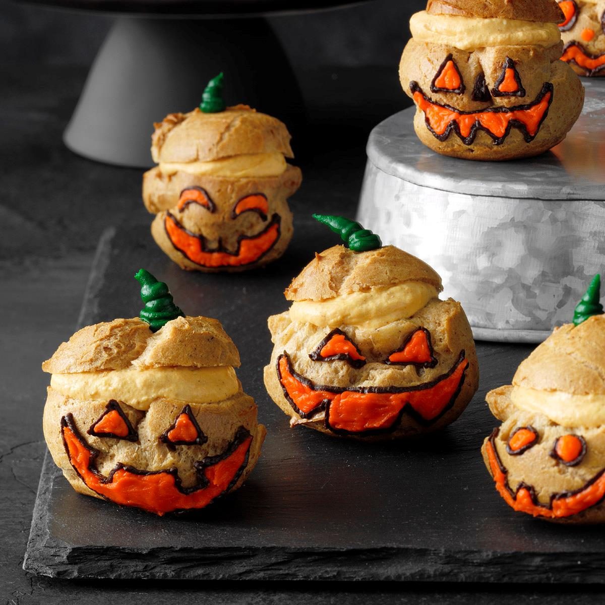 Jack o Lantern Cream Puffs EXPS PCBZ20 41084 E08 19 4b