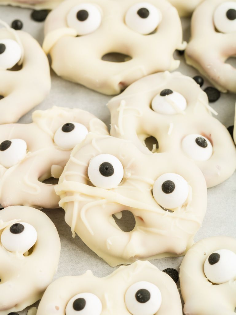 ghost pretzels 1