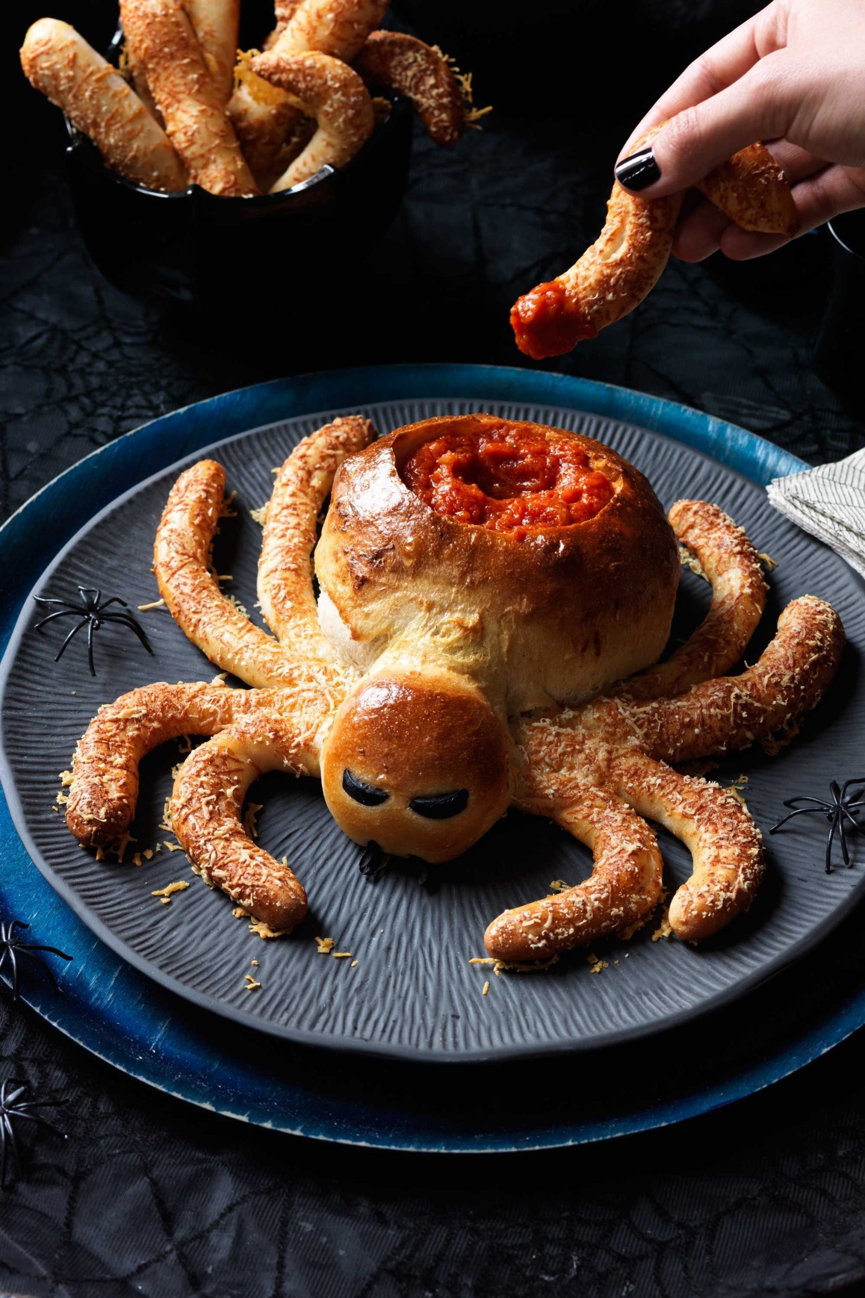 halloween dinner ideas marinara spider 1596481017 scaled